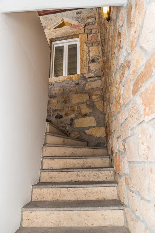 Aretousa Deluxe Downtown Apartment Skala Exteriör bild